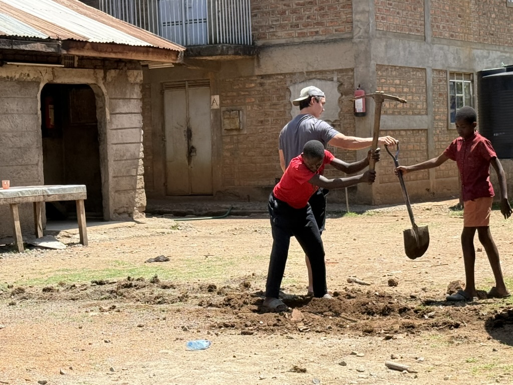 Kenya Water Project photo 3